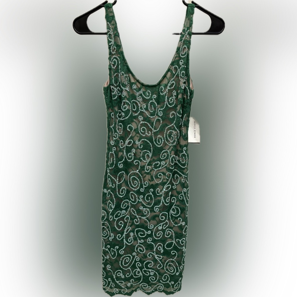NWT Green Sequin cocktail dress bodycon